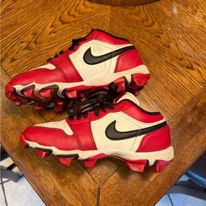 Boy’s Jordan Cleats